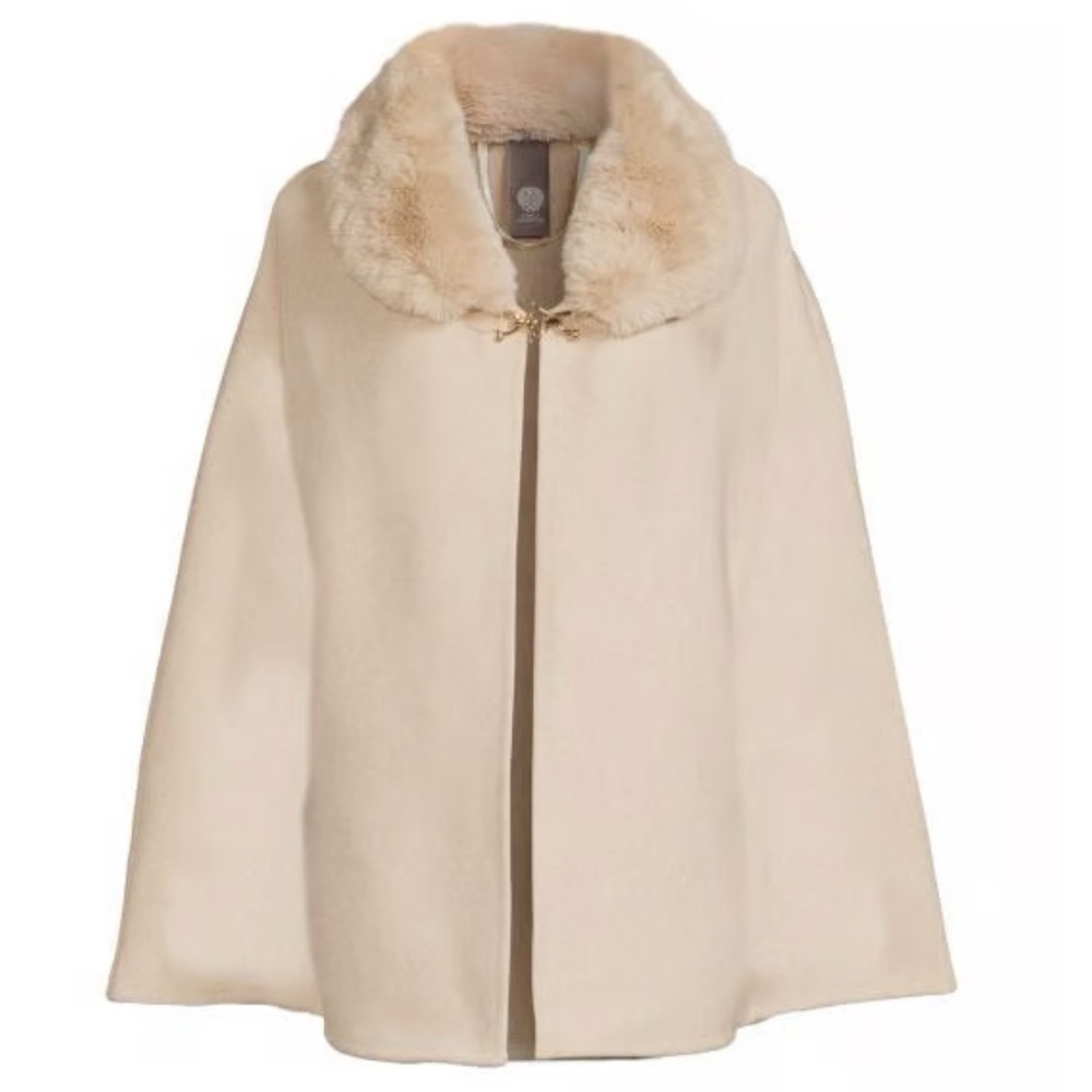 Clasp-Front Cape with Plush Faux Fur Collar
Vince Camuto one size NWT